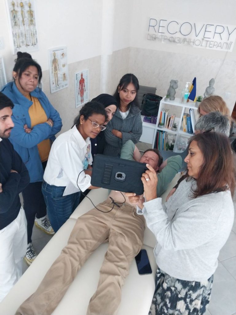 🌍 Міжнародний медичний клуб сімейної медицини — уже цієї середи!